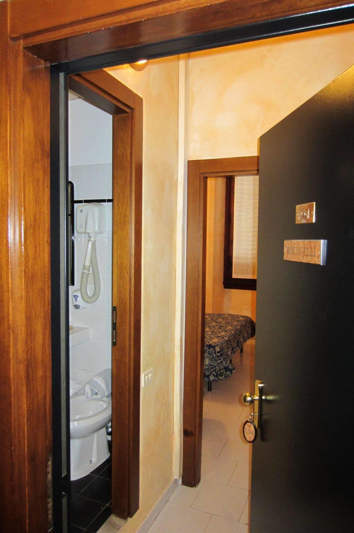 Hotel Brooklyn - Ex Hotel Lombardi Firenze Kültér fotó